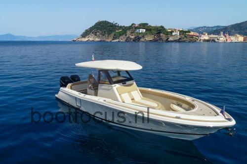 Chris Craft Catalina 30 beoordelingen en specificaties